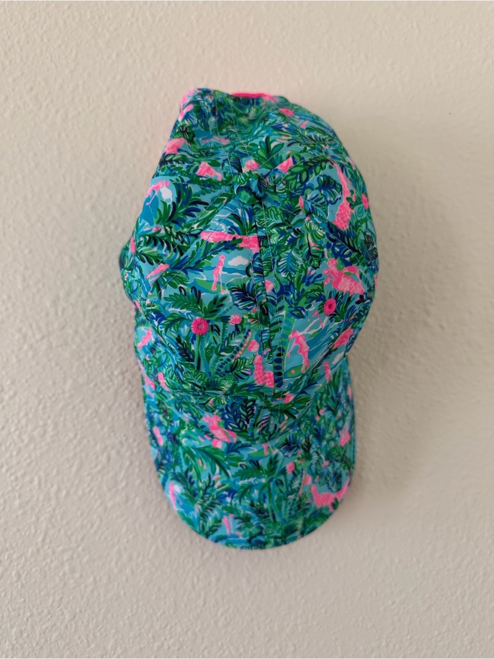 NWT Lilly Pulitzer Run Around Hat "Blue Horizon Par Fection" - Picture 3 of 5